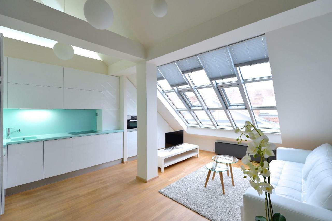 Designer Loft 2 Apartment Prague Exterior photo